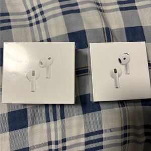 Apple White Wireless Earbuds